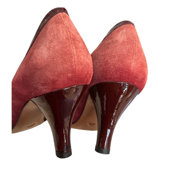 Reduced MOSCHINO Cheap and Chic vintage burgundy suede heels, size 8 - Picture 6 of 16